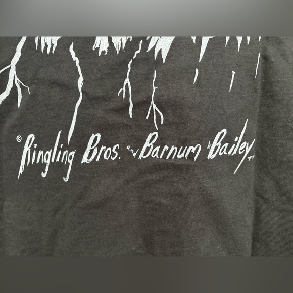Vintage Ringling Brothers Barnum And Bailey Circus T-Shirt Size Large - Picture 5 of 7